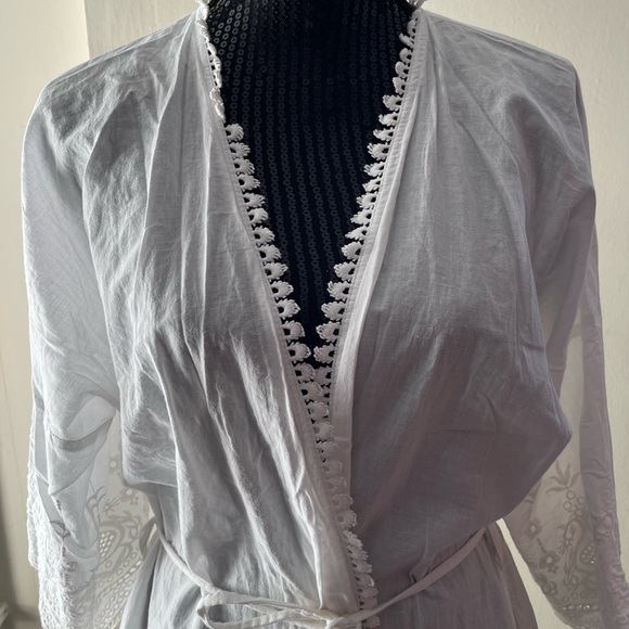 Victoriana White Cotton Lace Robe Size Small - Picture 2 of 13